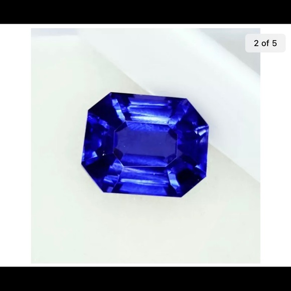Must have Tanzanite 10.67 CT’s